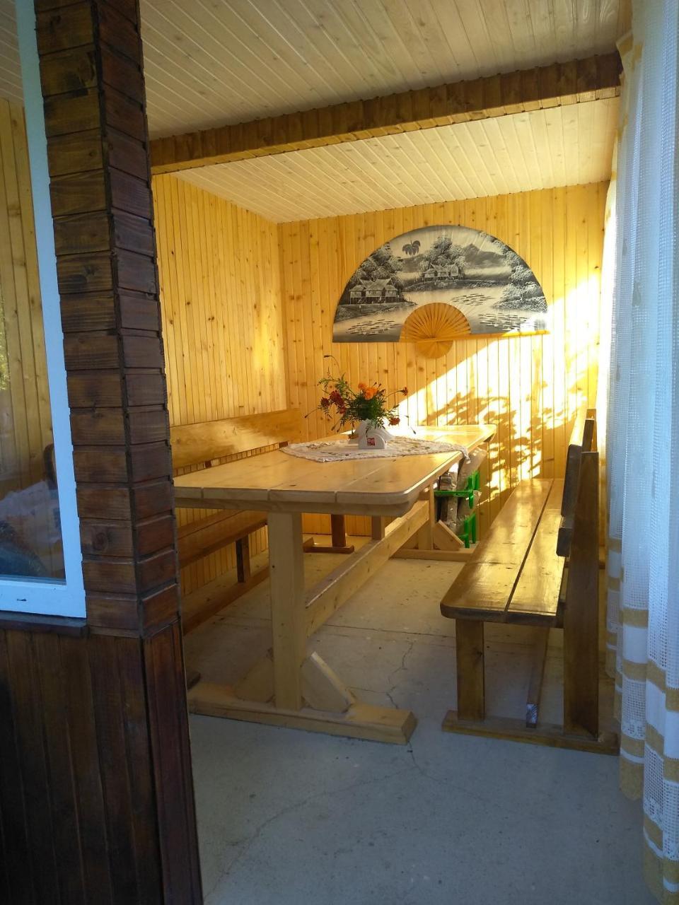 Apartamento Карпатські Ночі Чан На Території Yaremche Exterior foto